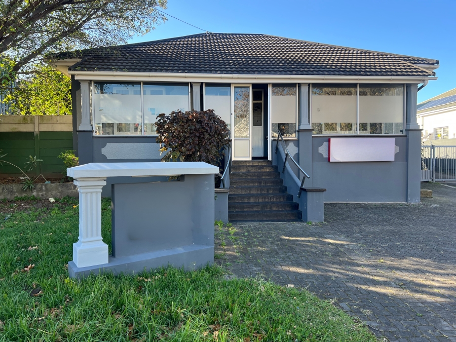 Commercial Property for Sale in Vincent Eastern Cape